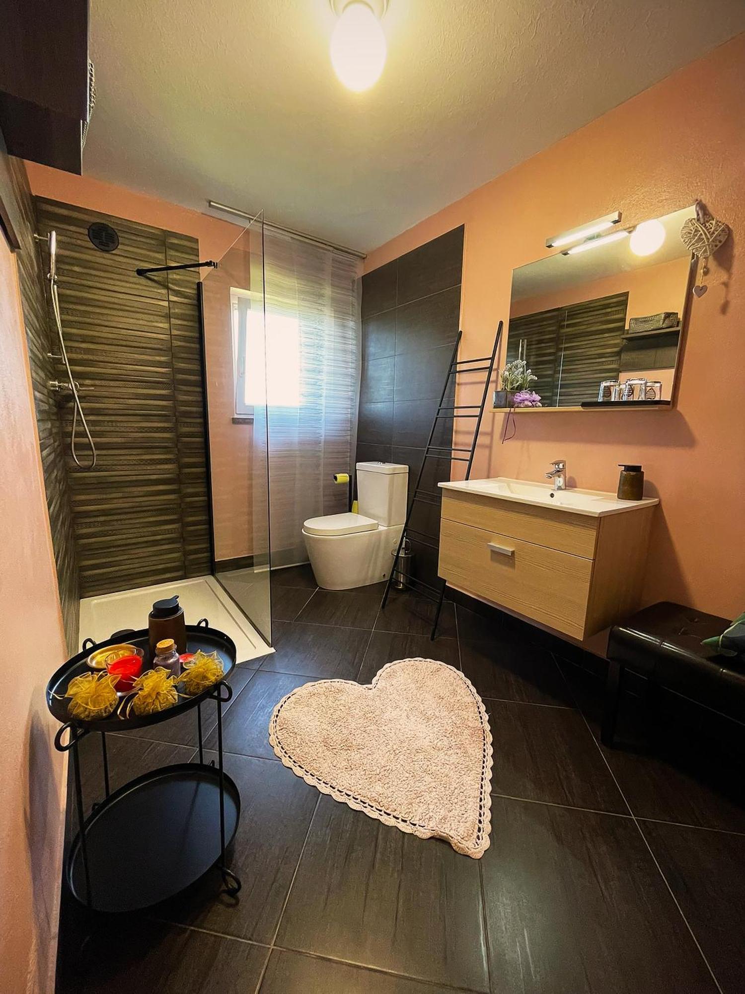 Apartma Sobe Pulec Доброво Екстериор снимка